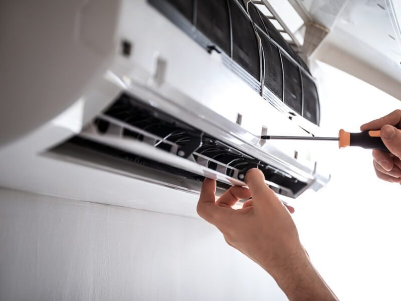 5 Things You Should Never Do to Your Air Conditioning Unit